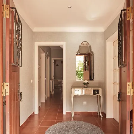 Casa Da Pia - Pia Do Urso